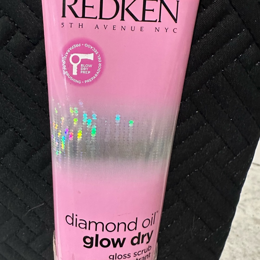 Redken Diamond Oil Glow Dry Scrub